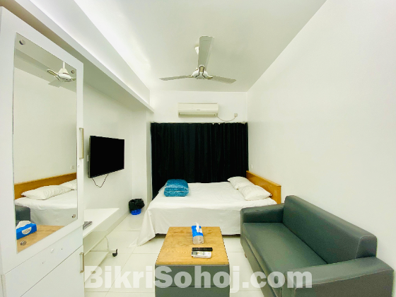 Furnished Serviced One Apartment for Rent in Bashundhara R/A